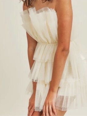 MABLE | Strapless Tiered Tulle Mini Dress